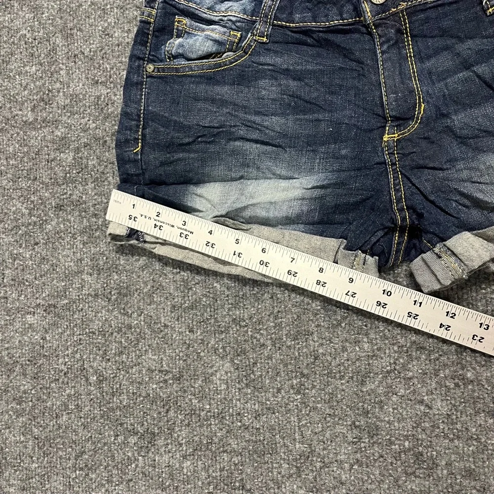 Arizona Shorts Womens Size 11 Dark Wash Denim Cuffed Low Rise Casual Denim